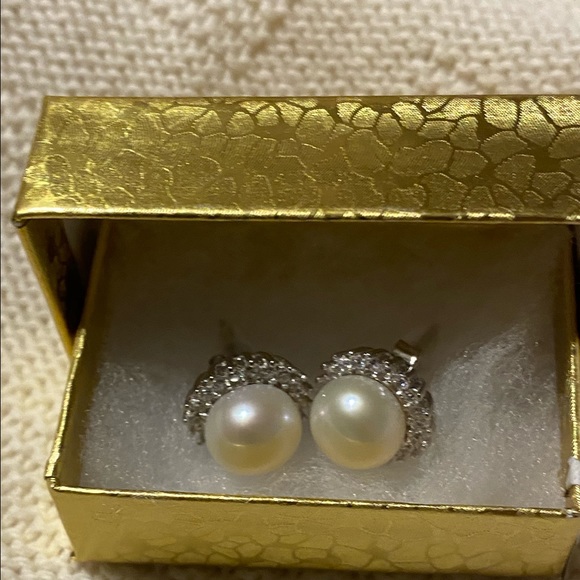 SunFlower  Pearl Stud Earrings 925 Sterling silver - Picture 2 of 5